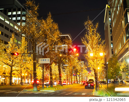 大阪・御堂筋のイルミネーション 121342065
