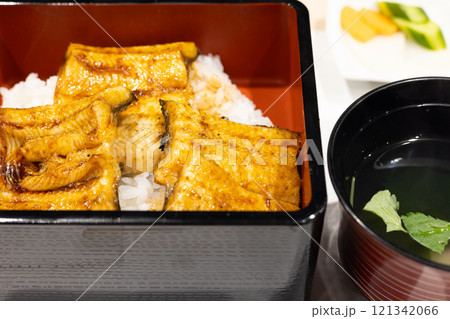 おいしい国産うなぎのミニ鰻重 おいしい国産うなぎのミニ鰻重 121342066