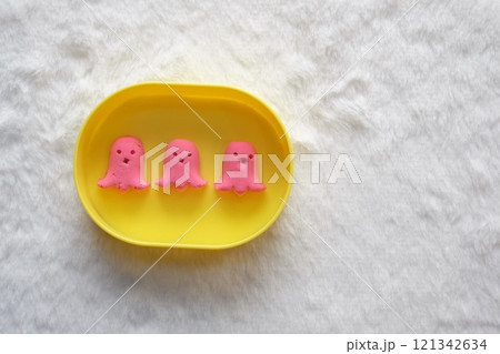 紙粘土で作ったタコさんウインナー 紙粘土で作ったタコさんウインナー 121342634