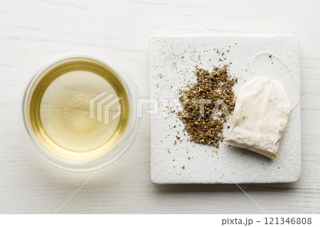 cup of hot tea and tea bag 121346808