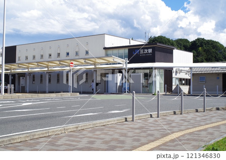 芸備線三次駅建物の景色 芸備線三次駅建物の景色 121346830