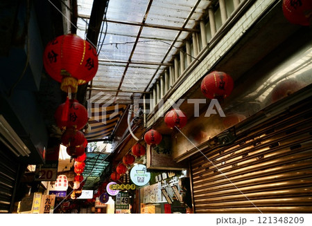 九份の街並み(台湾・新北市瑞芳区) 九份の街並み(台湾・新北市瑞芳区) 121348209