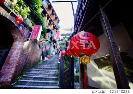 九份の街並み(台湾・新北市瑞芳区) 九份の街並み(台湾・新北市瑞芳区) 121348228