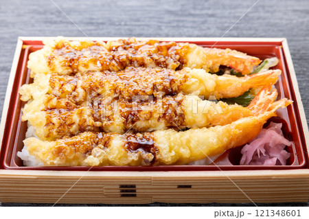 美味しい海老天重弁当 121348601