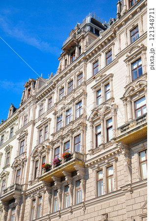 オーストリアの首都ウィーンの美しい街並み風景 121348711