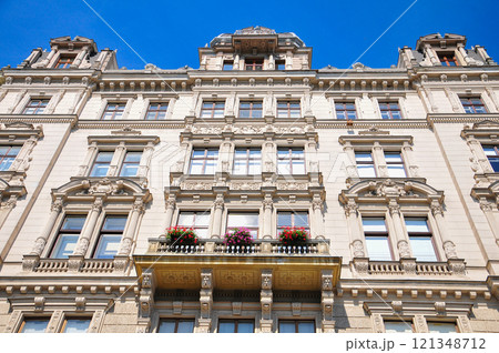 オーストリアの首都ウィーンの美しい街並み風景 121348712