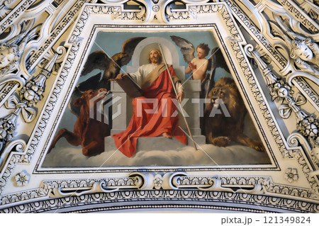 Fragment of the dome in the Chapel of the Transfiguration of Jesus, Salzburg Cathedral Fragment of the dome in the Chapel of the Transfiguration of Jesus, Salzburg Cathedral 121349824