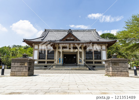 Building view of the Qishan(Cishan) Wude Martial Arts Center in Kaohsiung, Taiwan. 121351489