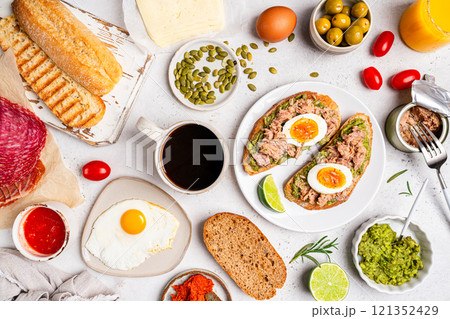 Tuna toast with boiled egg 121352429