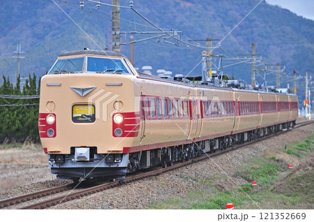 福知山線　黒井ー石生　JR西日本　381系　FE62編成（福知山）　こうのとり 121352669