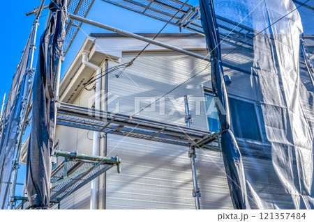 戸建て家屋の外壁修繕工事 屋根 戸建て家屋の外壁修繕工事 屋根 121357484