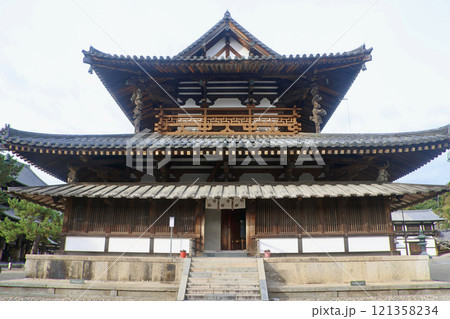 法隆寺・金堂(奈良県・斑鳩町) 法隆寺・金堂(奈良県・斑鳩町) 121358234