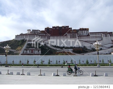 チベット チベット 121360441