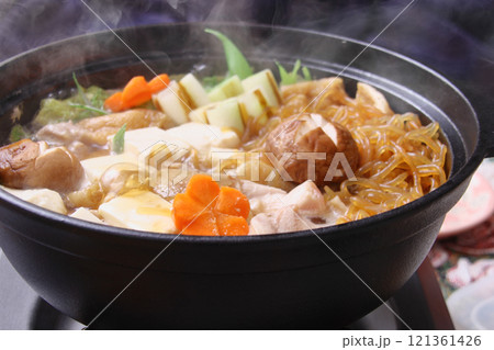 鶏すき鍋 121361426