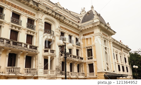 ベトナム ハノイ歌劇場 121364952