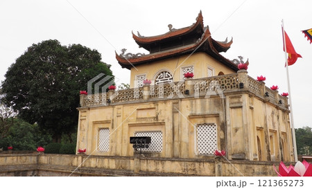 ベトナム ハノイ タンロン城跡 121365273