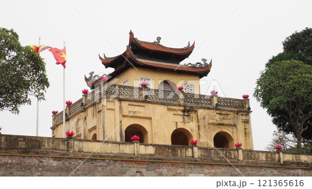 ベトナム ハノイ タンロン城跡 121365616