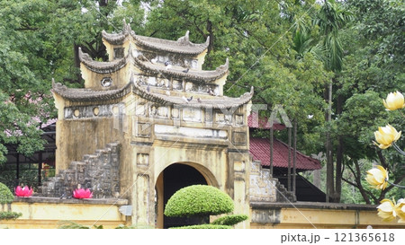 ベトナム ハノイ タンロン城跡 ベトナム ハノイ タンロン城跡 121365618