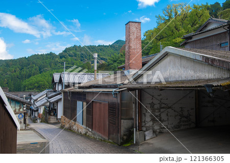 伊万里大川内山の街並み 121366305