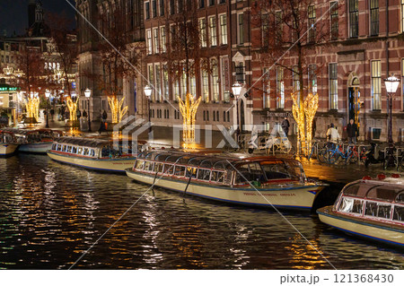 night time in amsterdam night time in amsterdam 121368430