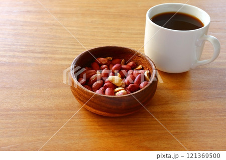 コーヒーとピーナッツ コーヒーとピーナッツ 121369500
