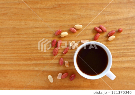 コーヒーとピーナッツ コーヒーとピーナッツ 121370340