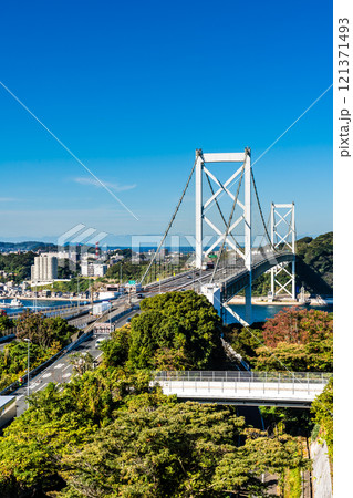 和布刈第二展望台からの関門橋【福岡県北九州市】 和布刈第二展望台からの関門橋【福岡県北九州市】 121371493