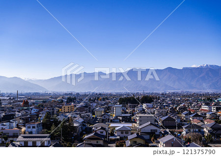 松本市街地から見る山岳風景 松本市街地から見る山岳風景 121375790