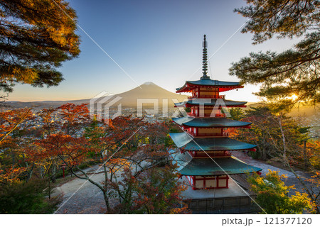 Mt. Fuji with Chureito Pagoda during sunset in autumn, Fujiyoshida, Japan Mt. Fuji with Chureito Pagoda during sunset in autumn, Fujiyoshida, Japan 121377120