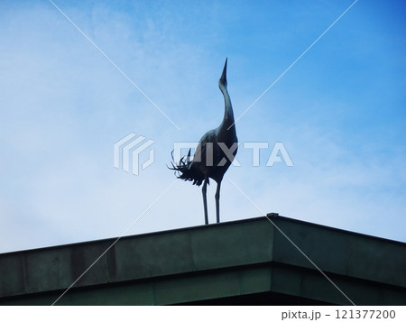 大磯城山公園の展望台の鶴のオブジェ（神奈川県大磯町） 121377200