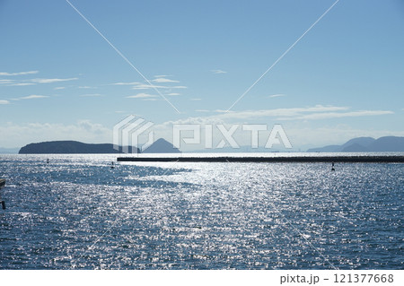 瀬戸内海の児島観光港(岡山県倉敷市) 121377668