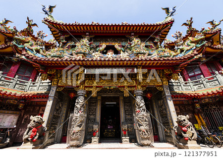 The building view of the Baishatun Gongtian Temple in Miaoli, Taiwan, is worshiped to the sea goddess Mazu. 121377951