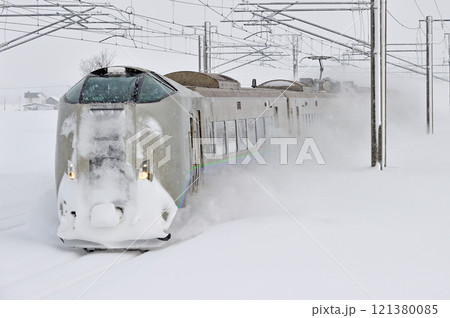 函館本線　深川－妹背牛　JR北海道　789系1000番台　HL-1002編成（札幌）　スーパーカムイ 121380085