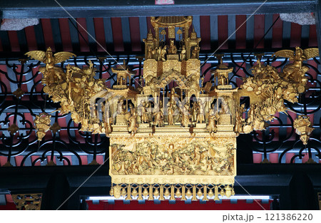 old Taoist chinese buddhist temple 121386220