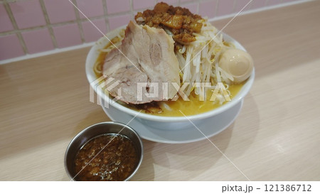 二郎系大盛ラーメン 121386712