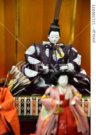 春の行事 桃の節句 ひな祭り 春の行事 桃の節句 ひな祭り 121386935