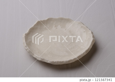 和皿　背景素材 121387341