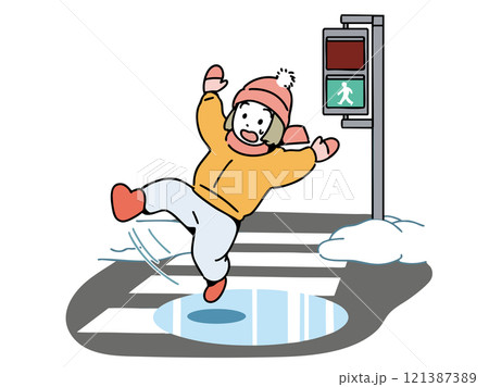 雪道の横断歩道で滑って転ぶ女の子 121387389