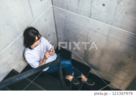 スタジオで撮影された人物ポートレートのコレクション 121387979