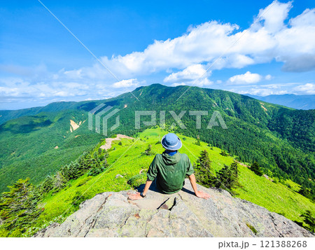 夏の四阿山・根子岳登山(根子岳から四阿山を望む) 夏の四阿山・根子岳登山(根子岳から四阿山を望む) 121388268