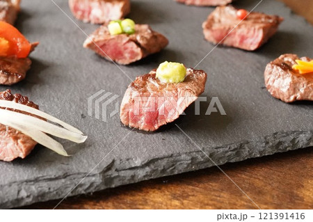 牛ハラミ　焼肉　牛肉　おしゃれな盛付 121391416