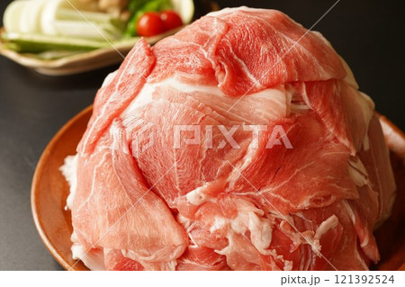 国産豚小間切り落とし肉 121392524