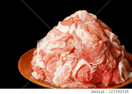 国産豚小間切り落とし肉 121392526