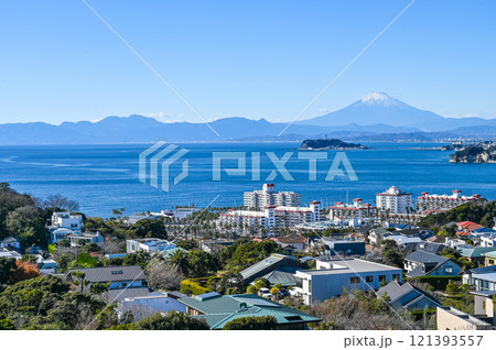 神奈川県逗子市披露山からの富士山 神奈川県逗子市披露山からの富士山 121393557