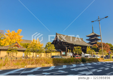 京都市世界遺産 東寺周辺の街並み 京都市世界遺産 東寺周辺の街並み 121393856