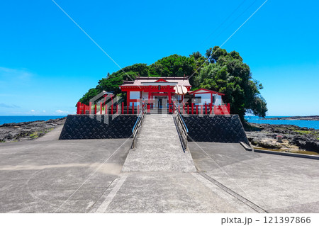 釜蓋神社こと射楯兵主神社（鹿児島県南九州市頴娃町別府） 121397866