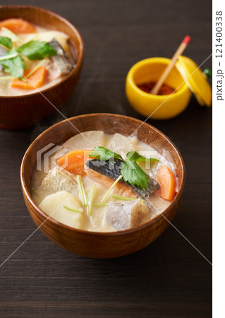 具沢山の粕汁 具沢山の粕汁 121400338