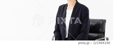 女性コメンテーターのイメージ (写真素材) 女性コメンテーターのイメージ (写真素材) 121404180