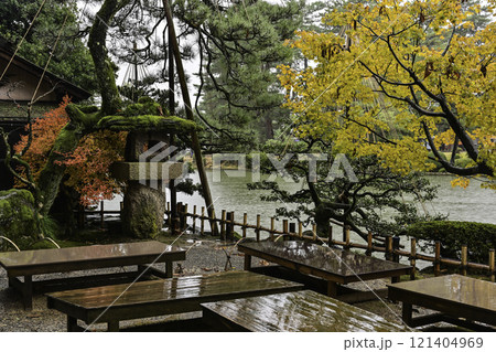 紅葉が美しい兼六園 紅葉が美しい兼六園 121404969