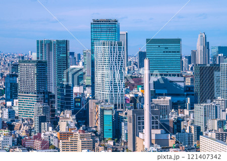 日本の東京都市景観 渋谷のオフィスビル群。渋谷アクシュなども完成…新時代に希望の光…=22日 日本の東京都市景観 渋谷のオフィスビル群。渋谷アクシュなども完成…新時代に希望の光…=22日 121407342